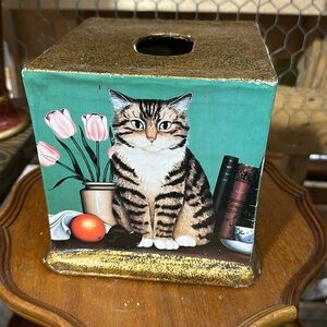 Tissue box cover Cat Design by Clay Art